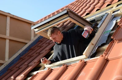 Pose de fenêtres de toit Velux à Bouquelon